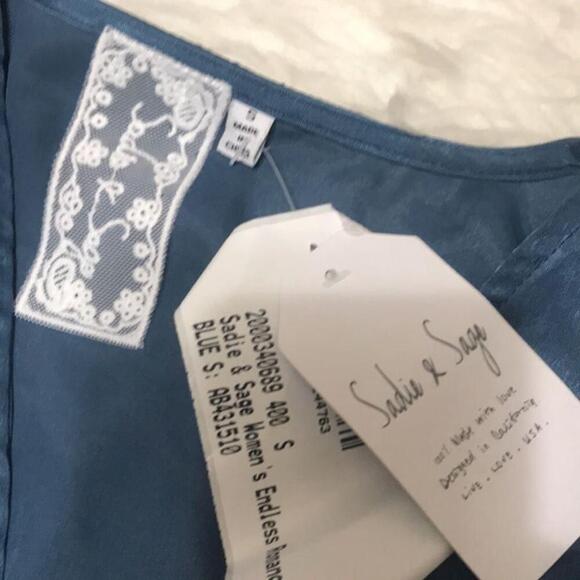 NWT Sadie & Sage Ruffle Wrap Dress Medium - Picture 8 of 12